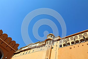 Amber fort were founded by ruler Alan Singh Chanda of Chanda dynasty of Meenas