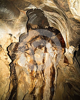 Amberat in Old Man Cave