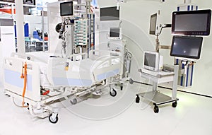 Ambulatory bed with monitors