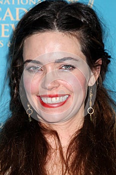 Amelia Heinle