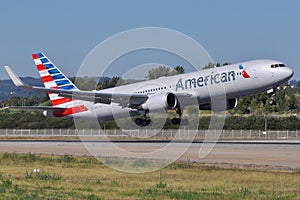 American Airlines New Colors