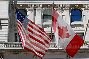 Americano un canadese bandiere 