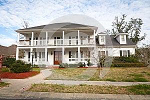 American Home: Southern-Style Mansion