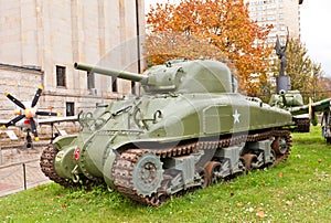 American Medium Tank Sherman M4A1 photo