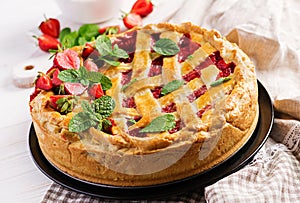 American strawberry pie tart cake sweet baked pastry food