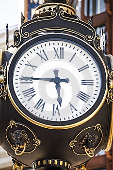 Americana old clock face