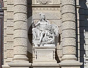 Amerika Und Australien scultped by Carl Kundmann, front of the Natural History Museum, Maria-Theresien-Platz, Vienna, Austria