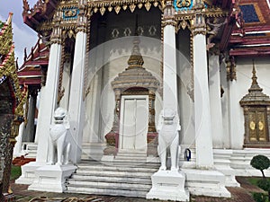 Amarin Temple , photo