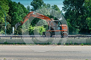 Big excavator, work on the tramway