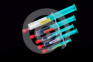 Anaesthetic induction syringes