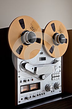 Analog Stereo Open Reel Tape Deck Recorder