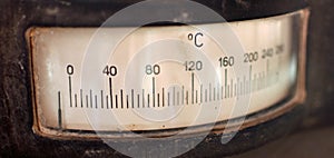 Analog thermometer