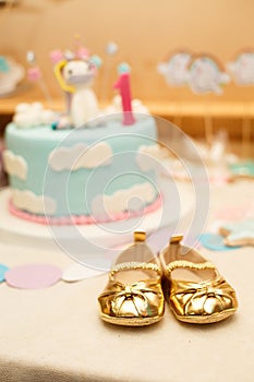 Anazing cake for girl`s Birthday. photo