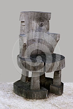 Anciennt rustic handcraft wooden chair