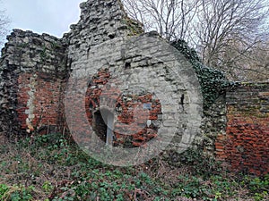 Ancient abbey ruins 1400
