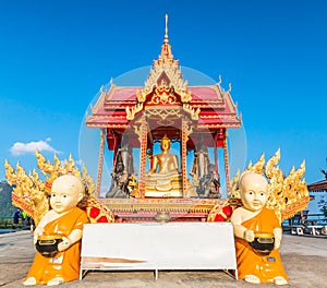 Ancient art at Wat thaton