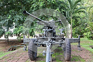 Ancient artillery for Thai soldiers in World War 2