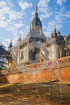 Buddhist temple Gaw Daw Palin Phaya. Bagan photo
