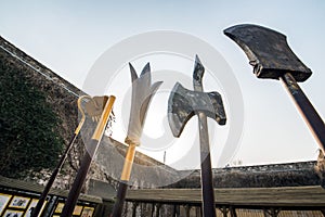 Ancient Chinese weapons