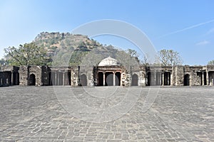 AN ANCIENT DAULATABAD FORT MAHARASTRA INDIA