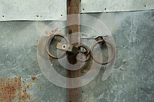 Ancient Gate was locked in the old house on Nang-ngarm Rd., in S