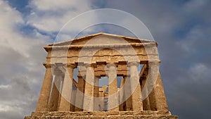 Ancient Greek temple of Concordia (V-VI century BC), Valley of the Temples, Agrigento, Sicily