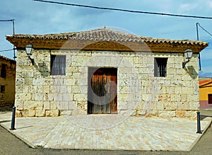 ancient house in Tiedra town photo