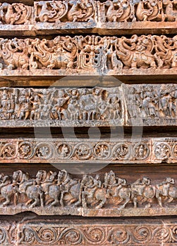 Ancient images on the walls. Carvings in Hoysaleshwara Hindu temple