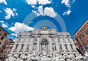 Ancient Italian city of Rome, ancient Roman architecture, Rome Trevi Fountain, famous attractions
