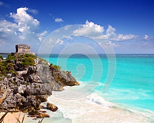 Ancient Mayan ruins Tulum Caribbean turquoise
