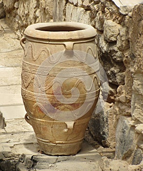 Ancient Minoan amphora vase