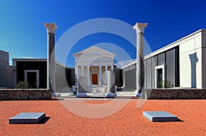 Ancient roman building