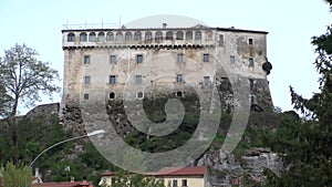 Ancient town of >Pescolanciano, Isernia