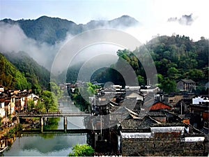 The ancient town of Yaoli is located at the junction of the two provinces and four counties Anhui, Anhui, Xiuning, Jiangxi Wuyuan