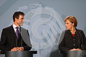 Anders Fogh Rasmussen, Angela Merkel