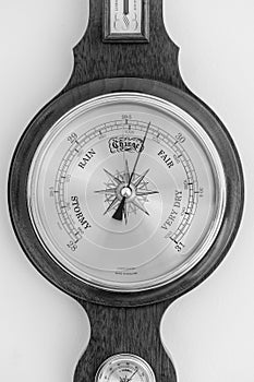 Aneroid barometer