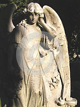 Angelo statua 