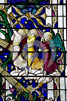 Angels blowing on a trumpet (stained glass)