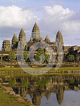 Angkor wat reflection