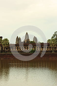 Angkor Wat temple photo