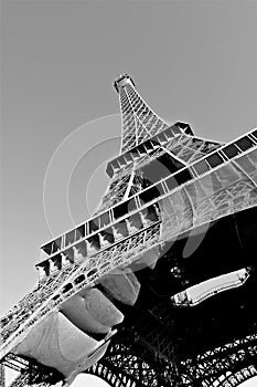 An Angle on Eiffel