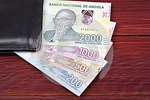 Angolan money - Kwanza a new series of banknotes