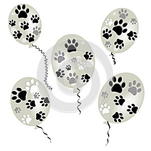Animal paw prints balloon vector
