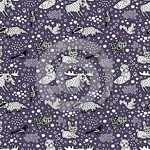 Animal seamless pattern. Kids fabric. Ð¡ute forest characters smile at baby.