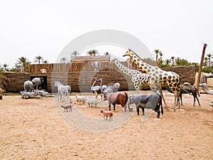 the animals climb on Noah's Ark, prehistoric park in Tunisia, To photo