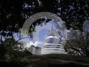 Ankatilaka Vihara , ancient Buddhist temple