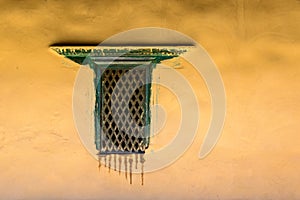 Ankhi jhyal: wooden Newari window, Nepal