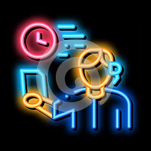 announcer leading neon glow icon illustration