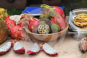 anonna dragonfruit, passion fruits