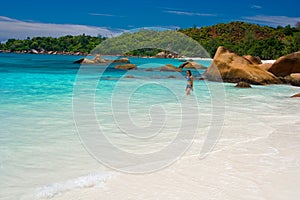 Anse Lanzio beach